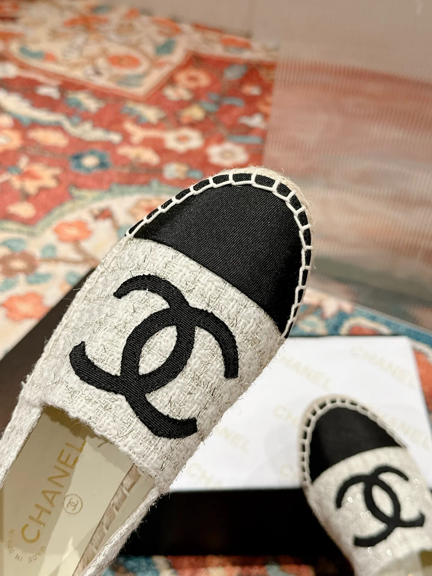 👟👟Ex-factory price 400👟👟 CHANEL 2024 early spring new fisherman shoes, top version 👏👏The inner pads are all made of original imported sheepskin! Code number: 35 - 40 (34.41.42 customized, non-returnable) standard code with full set of packaging